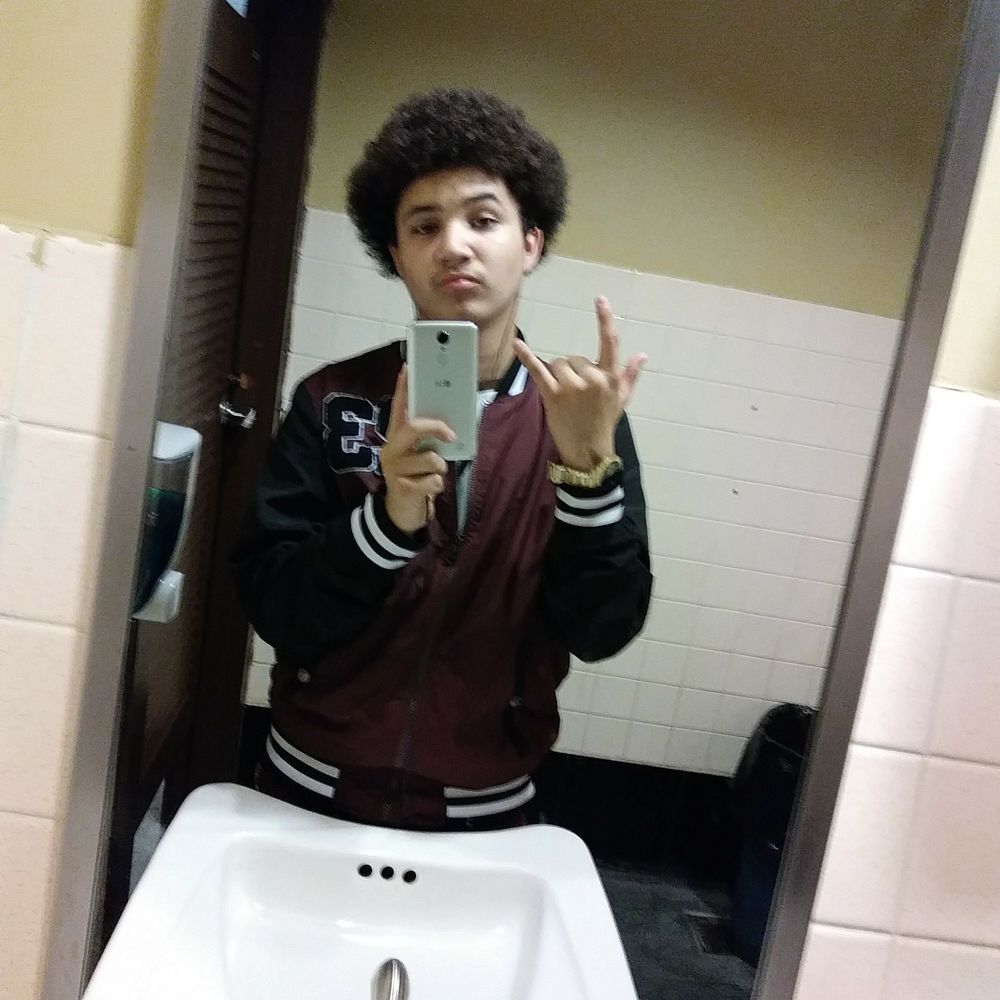 Meet your Posher, Joshua